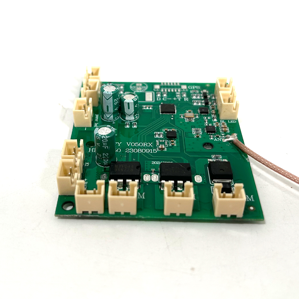 Flytec 公式オリジナルアクセサリー V050 回路基板 - Drone Power Distribution Board のレビューと価格