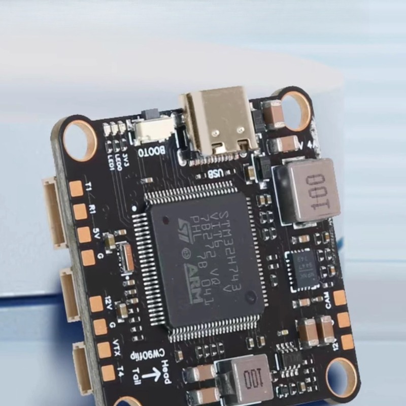 FlyingRC H7D H743 フライトコントローラー  - Drone Esc のレビューと価格